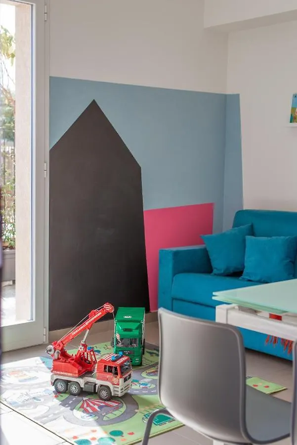 Babyaccommodation Family Comfort Ll Pietra Ligure Apartment
