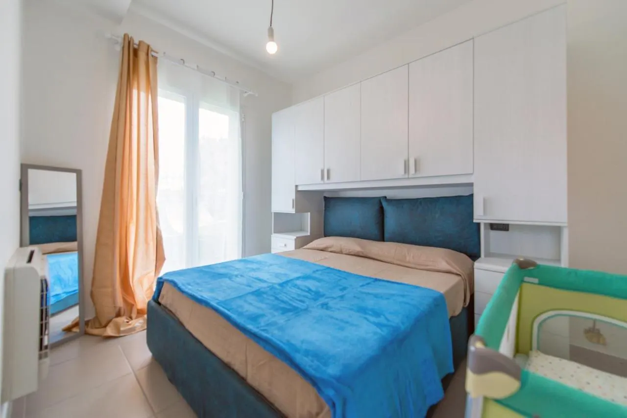 Babyaccommodation Family Comfort Ll Pietra Ligure Apartment